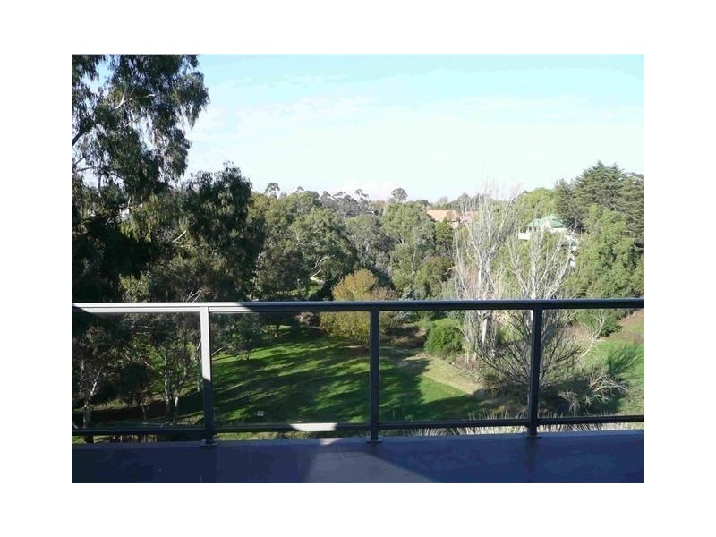 18 Bank Street, Alphington VIC 3078