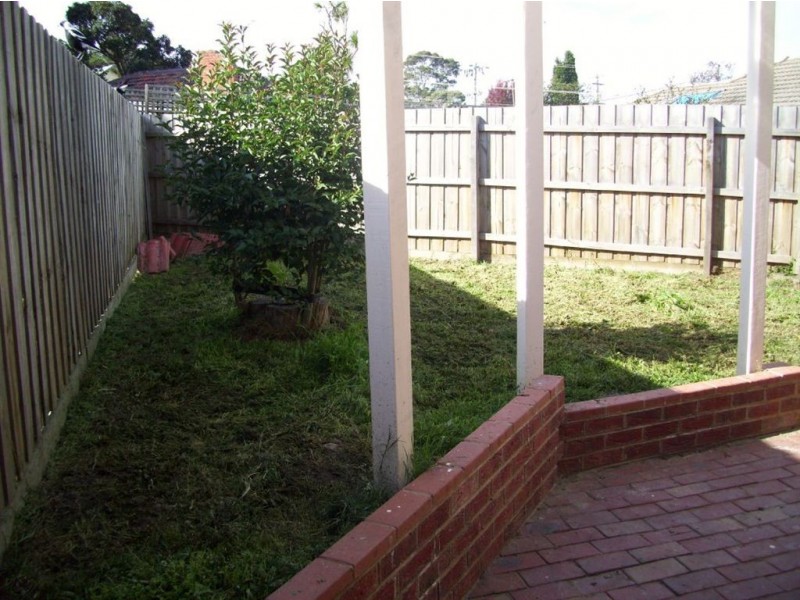 1B Lemon Grove, Nunawading VIC 3131