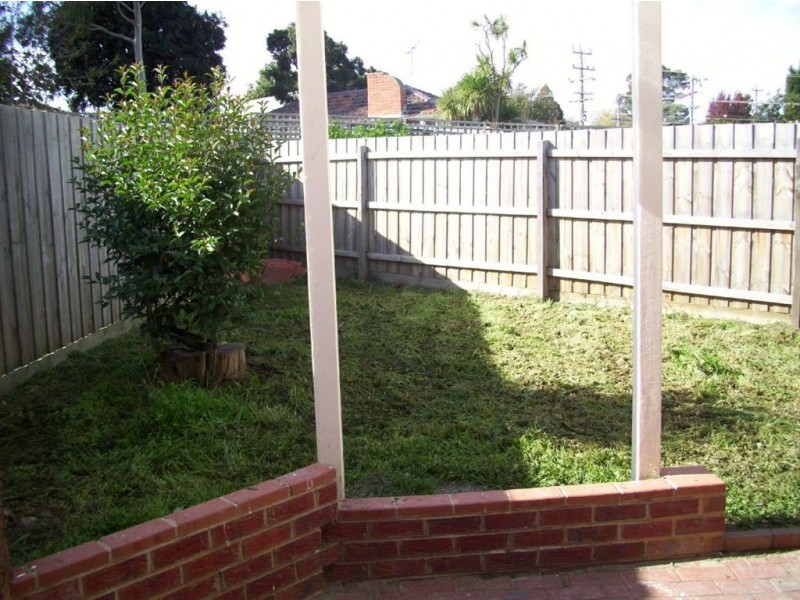 1B Lemon Grove, Nunawading VIC 3131