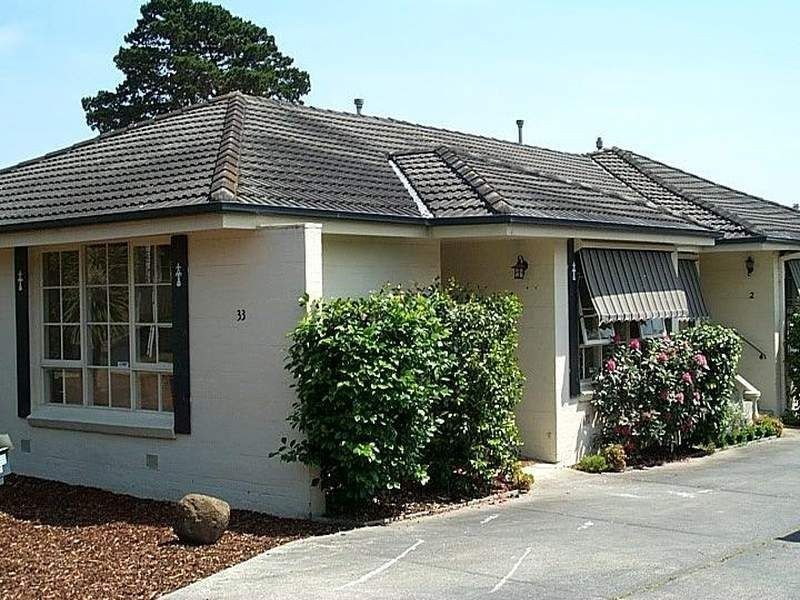 1/33 Churchill Street, Doncaster East VIC 3109