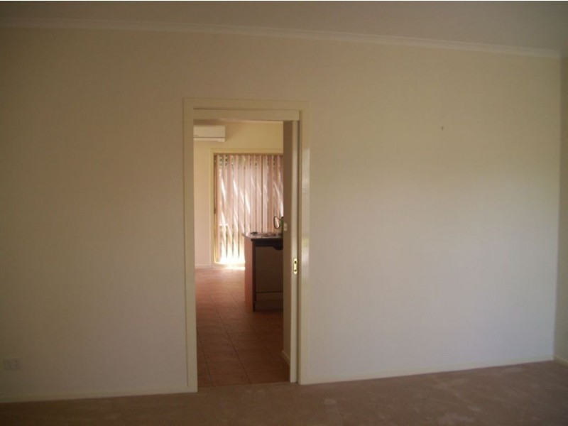 3/8 Devon Drive, Doncaster East VIC 3109