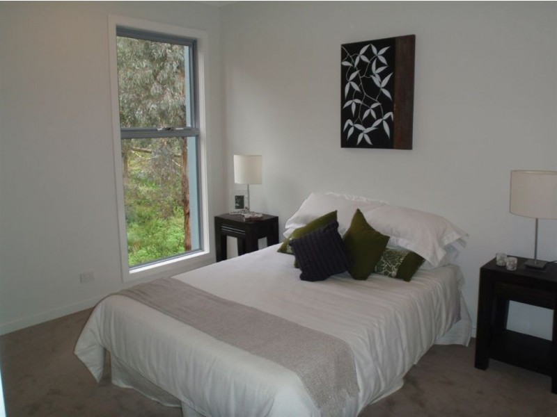 18/68 Diamond Creek Road, Greensborough VIC 3088