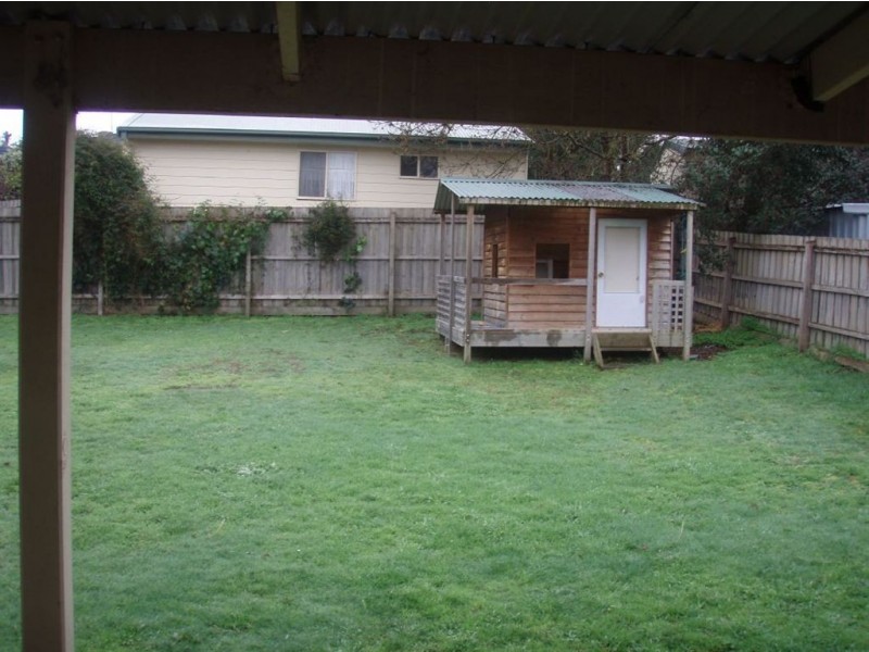 73 Saxonwood Drive, Doncaster East VIC 3109