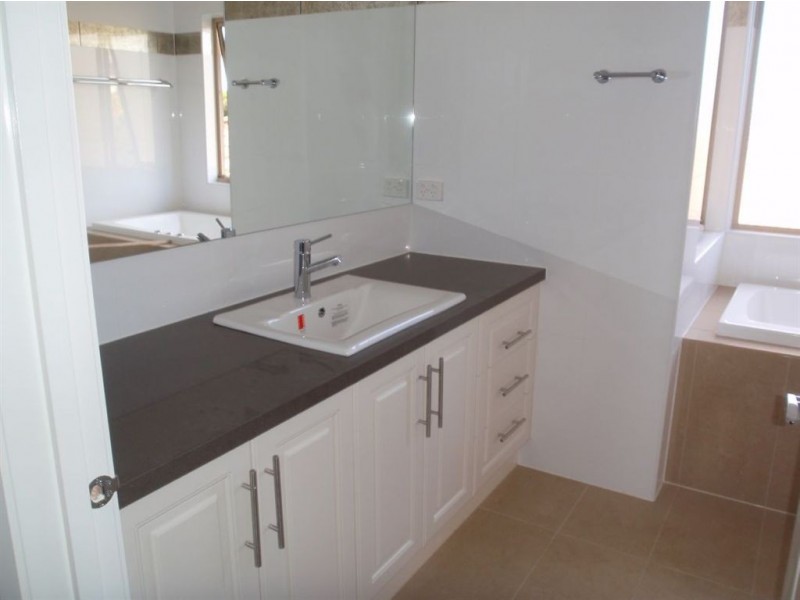 26b Balwyn Road, Bulleen VIC 3105