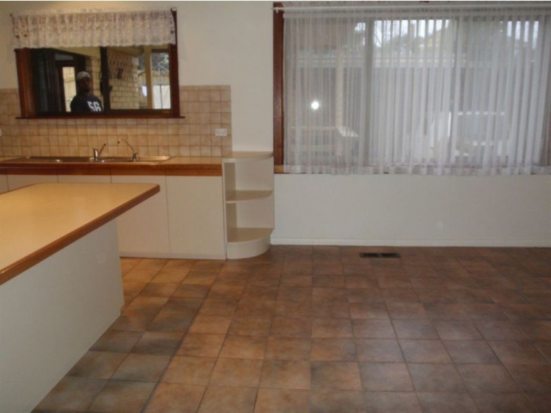 24 Balwyn Road, Bulleen VIC 3105