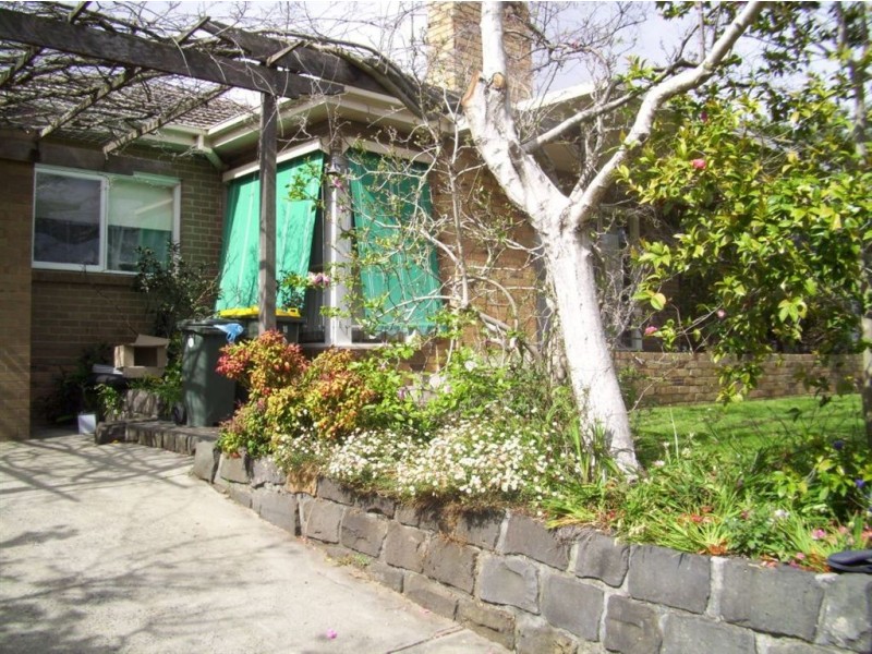 15 Glengarry Street, Burwood VIC 3125