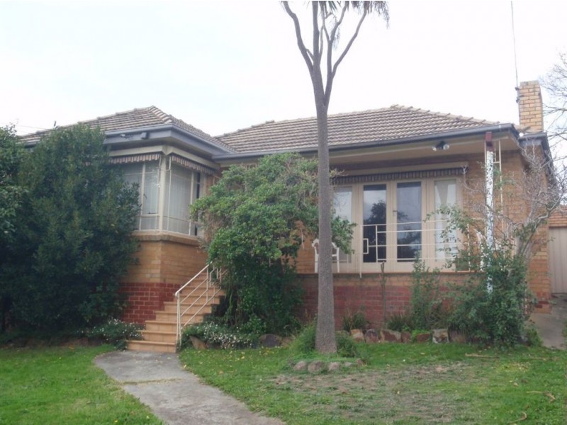 2 Ernst Street, Doncaster VIC 3108