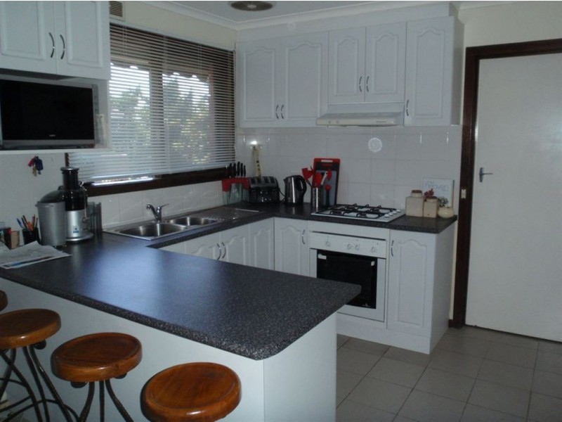 62 Chatsworth Quadrant, Templestowe Lower VIC 3107