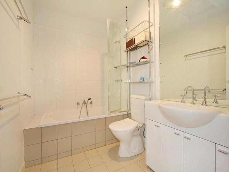 15 Brushbox Court, Clayton VIC 3168