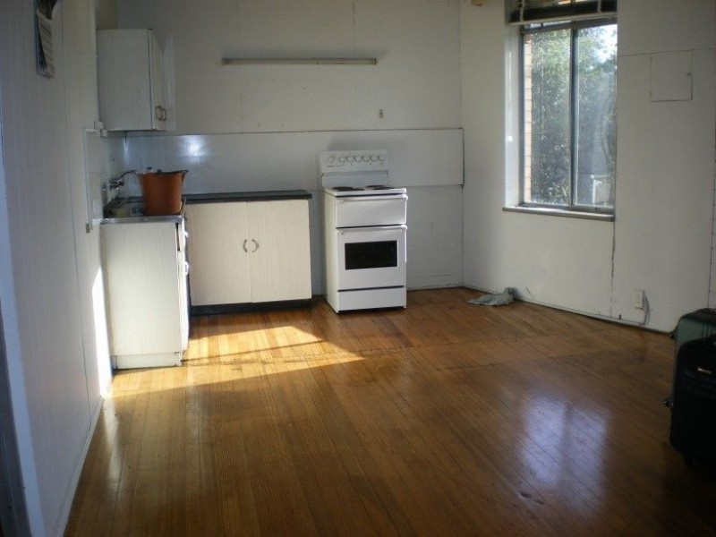1/1802 Dandenong Road, Clayton VIC 3168