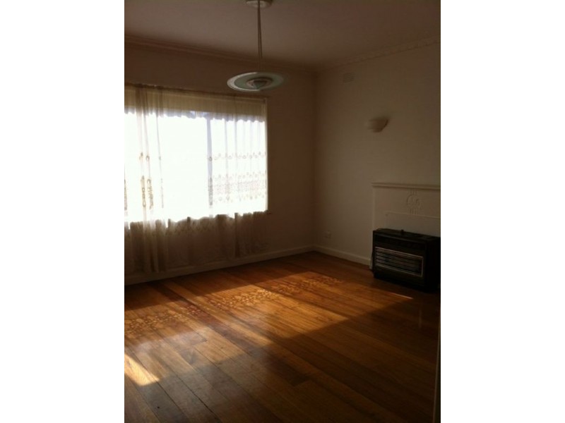 1/50 Panorama Street, Clayton VIC 3168