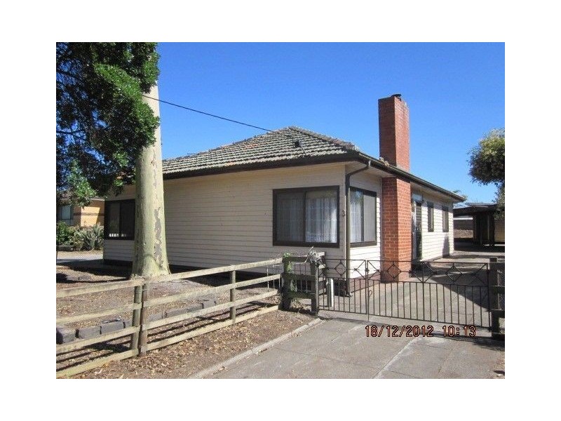 3 Manoon Road, Clayton South VIC 3169