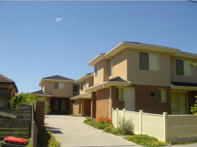 1/5 Cantala Street, Clayton VIC 3168