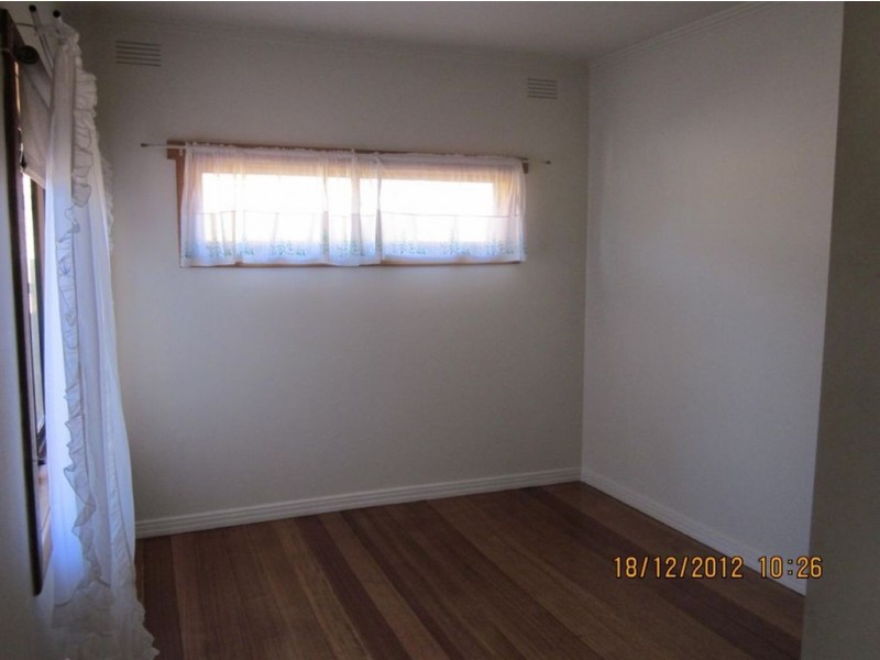 3 Manoon Road, Clayton South VIC 3169