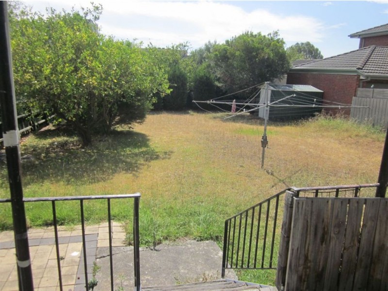 22 Browns Road, Clayton VIC 3168