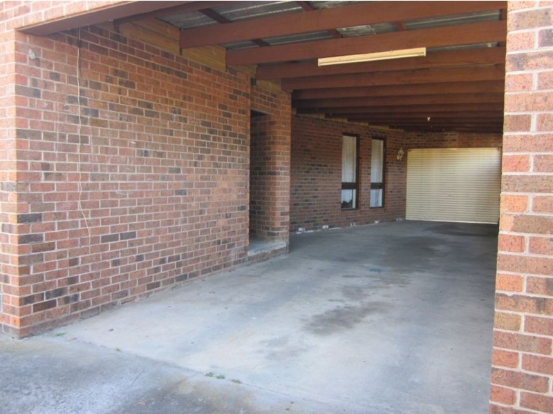 8 Mackinnon Court, Keysborough VIC 3173