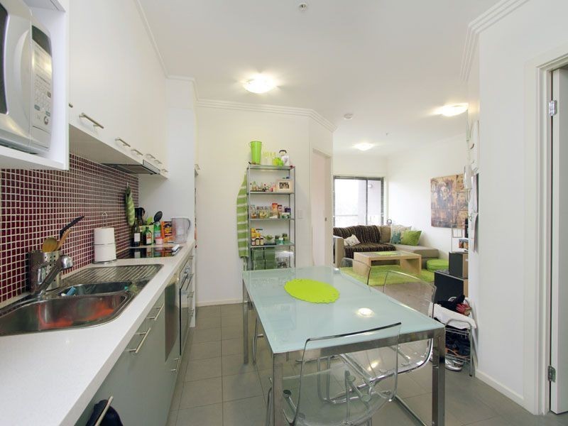 18/115 Neerim Road, Glen Huntly VIC 3163
