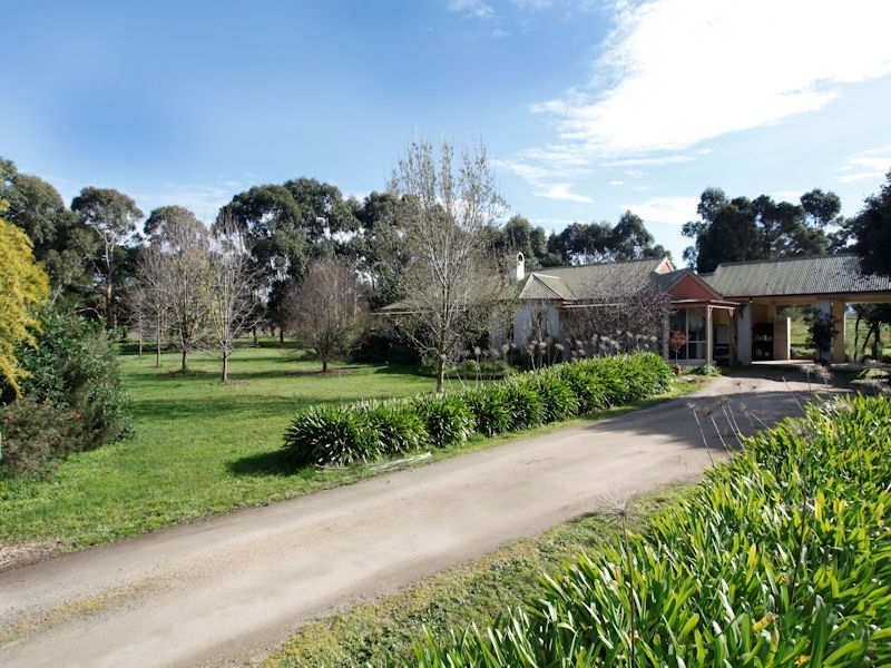 96 Mary Street, Officer VIC 3809