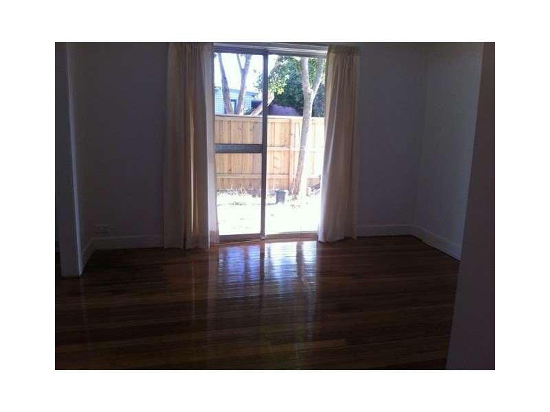 30 Marshall Avenue, Clayton VIC 3168