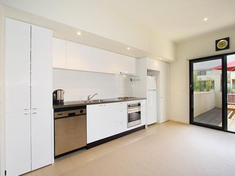 3 Leaf Court, Clayton VIC 3168