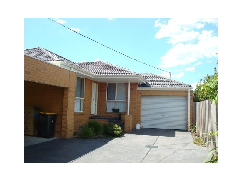 2/7 Dennis Street, Clayton VIC 3168