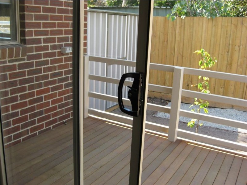 2/28 Gordon Avenue, Oakleigh East VIC 3166