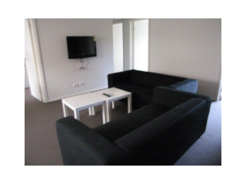 3/2 Irwin Street, Clayton VIC 3168