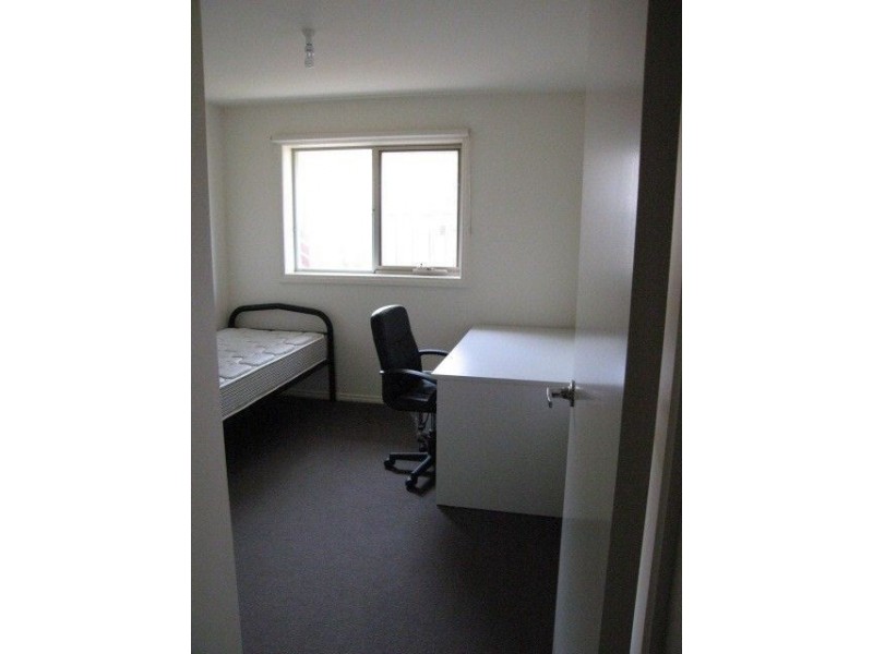 3/2 Irwin Street, Clayton VIC 3168