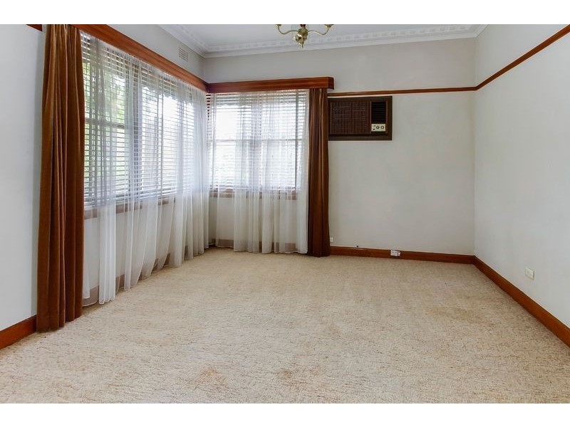 25 Donald Street, Clayton VIC 3168