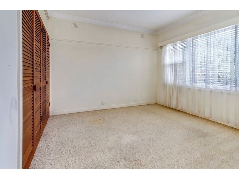 25 Donald Street, Clayton VIC 3168