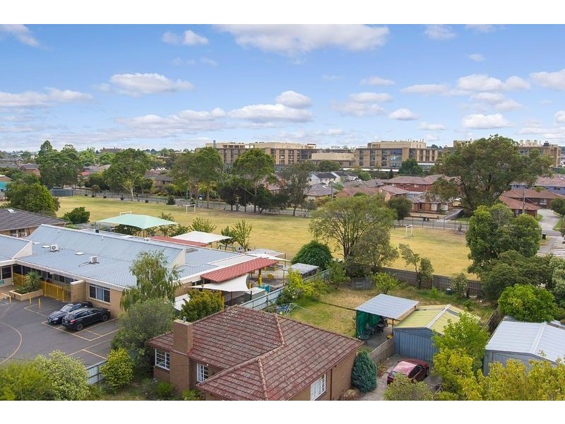 25 Donald Street, Clayton VIC 3168