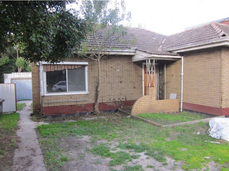 14 Irwin Street, Clayton VIC 3168