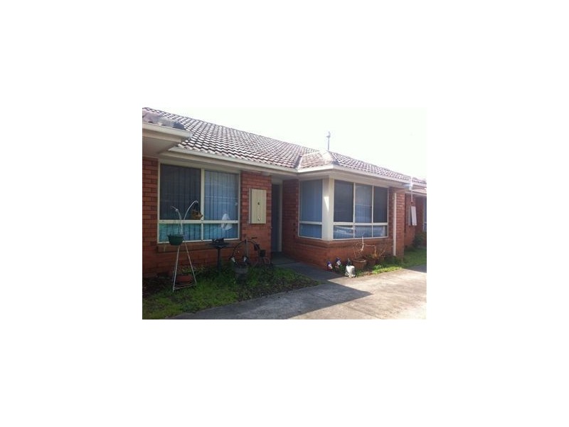 2/86 Ormond Road, Clayton VIC 3168