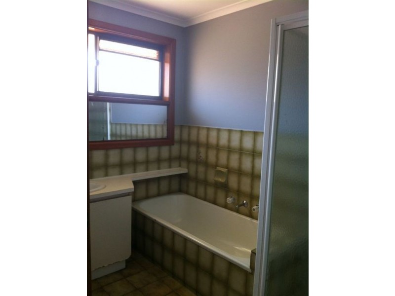 2/5 Iona Street, Clayton VIC 3168