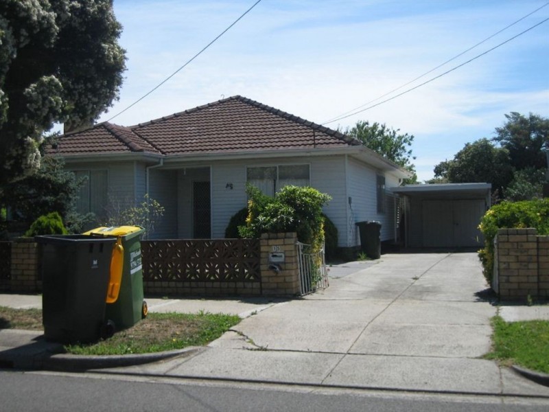 15 Koonawarra Street, Clayton VIC 3168