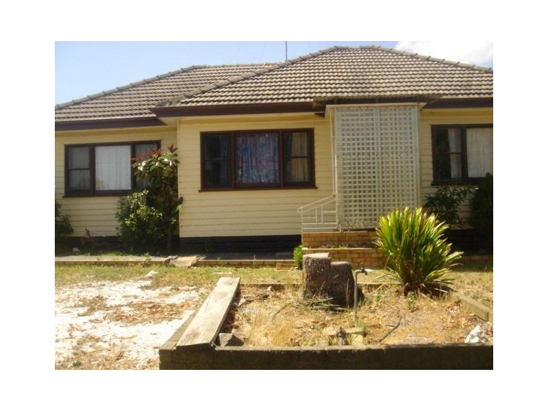 7 Iona Street, Clayton VIC 3168