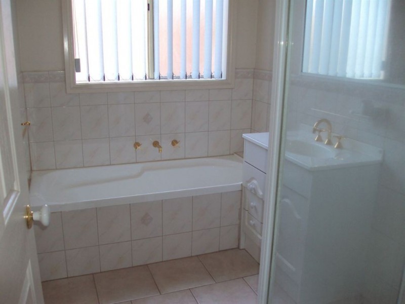 1/3 Marshall Avenue, Clayton VIC 3168