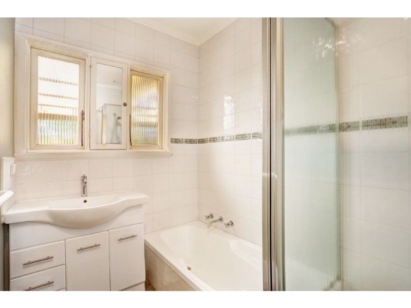 18 Jaguar Drive, Clayton VIC 3168