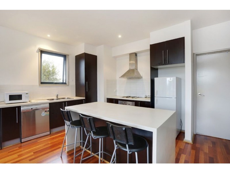 13/8-10 Browns Road, Clayton VIC 3168