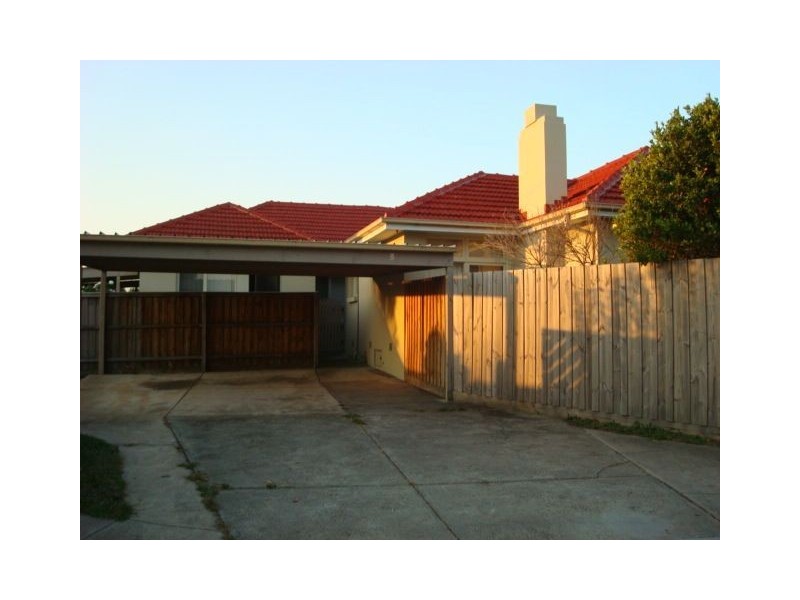 2/1849 Dandenong Road, Oakleigh East VIC 3166