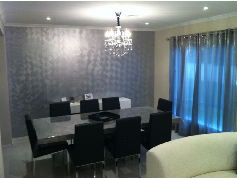 25 Cantwell Road, Narre Warren North VIC 3804