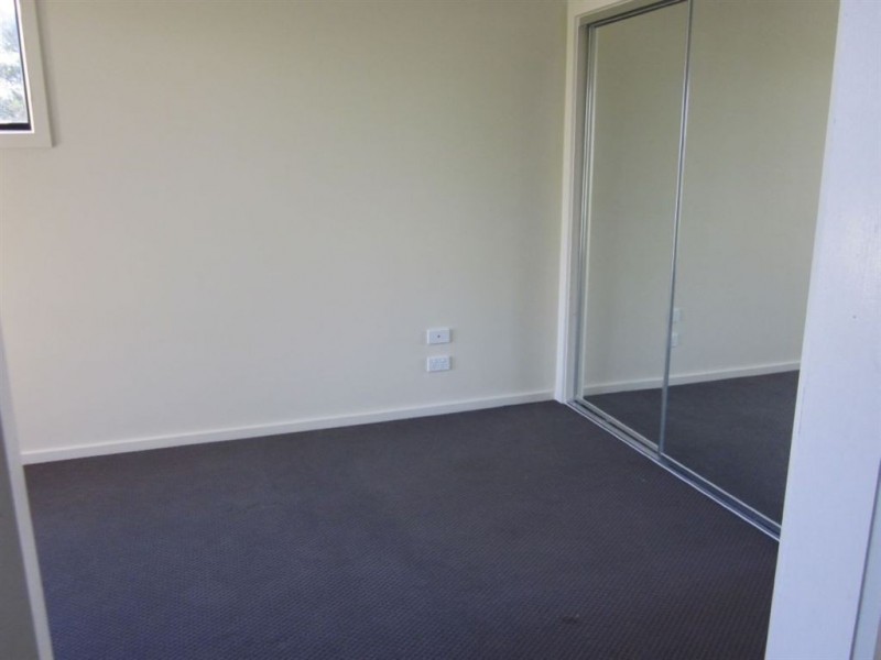 28/27-29 Golden Gve, Springvale South VIC 3172