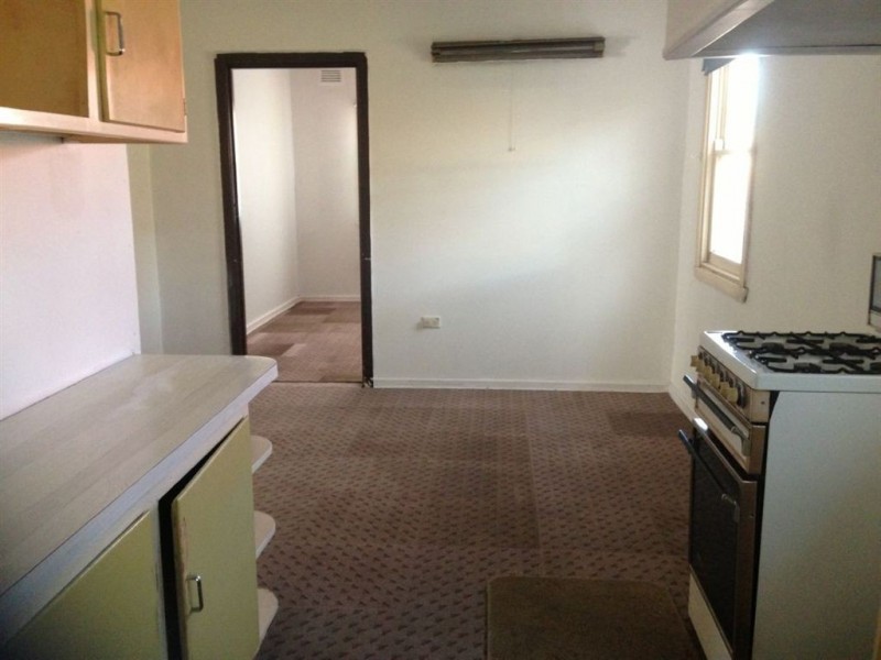33 Kionga Street, Clayton VIC 3168