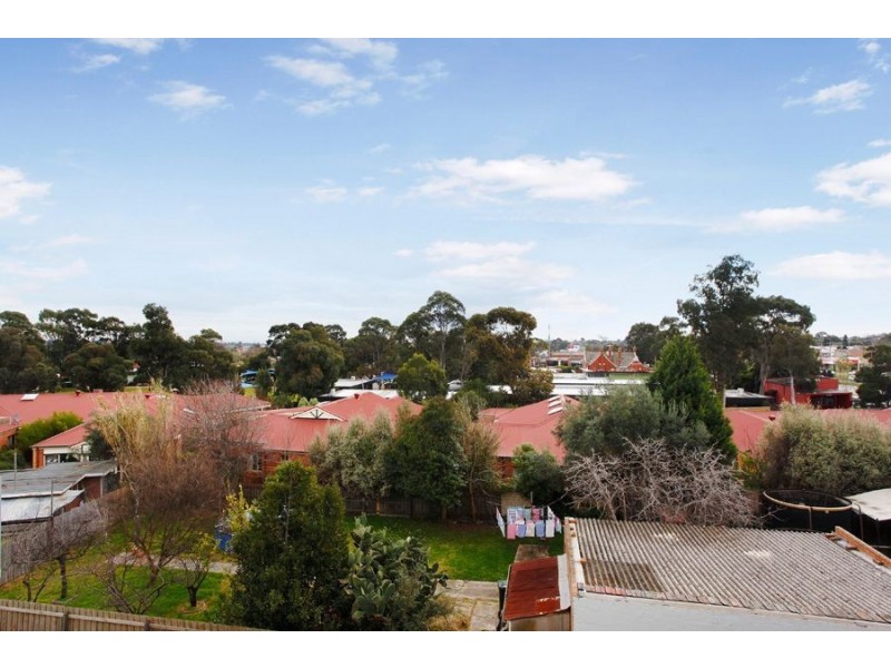 208/1728 Dandenong Road, Clayton VIC 3168