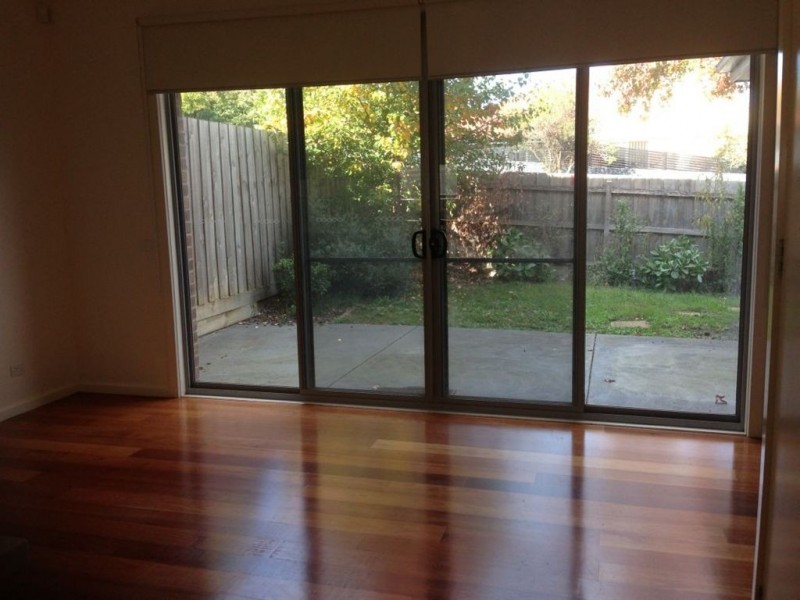 1/40 Winbirra Parade, Ashwood VIC 3147