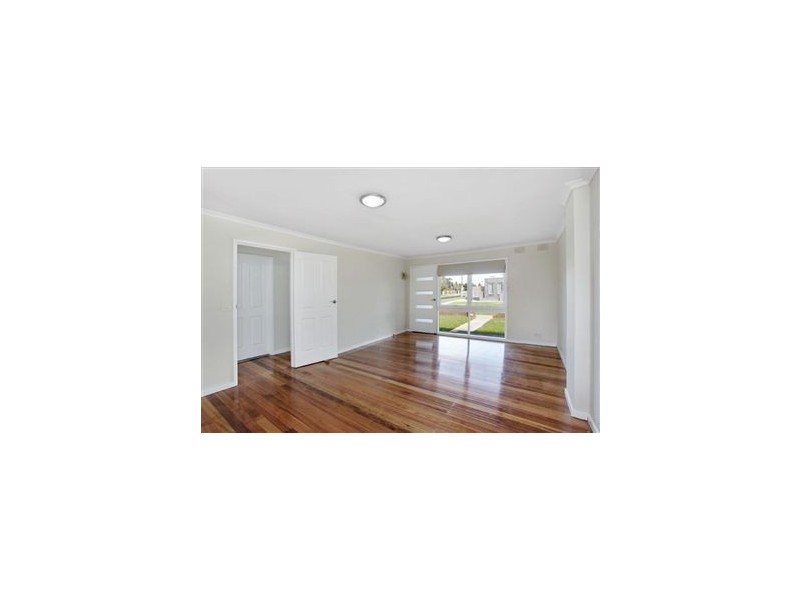 1/15 Oakes Avenue, Clayton South VIC 3169