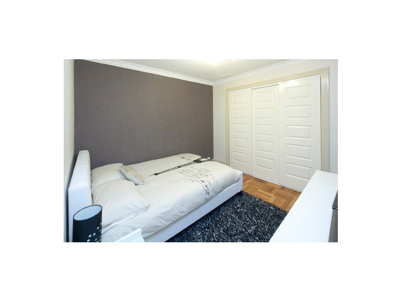 5 Grange Court, Dandenong North VIC 3175