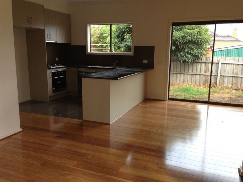 2/695 Princes Highway, Springvale VIC 3171