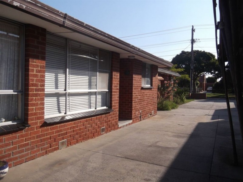 2/33 Main Road, Clayton South VIC 3169