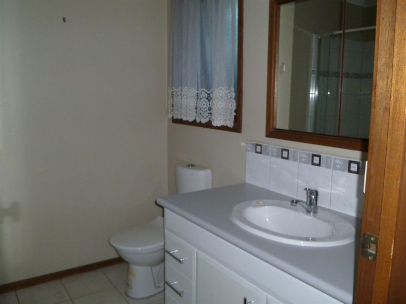 67 Cheviot Avenue, Berwick VIC 3806